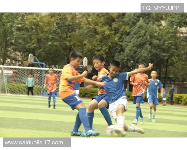 热血霸气足球球星燃情拼搏绿茵赛场荣耀时刻瞬间